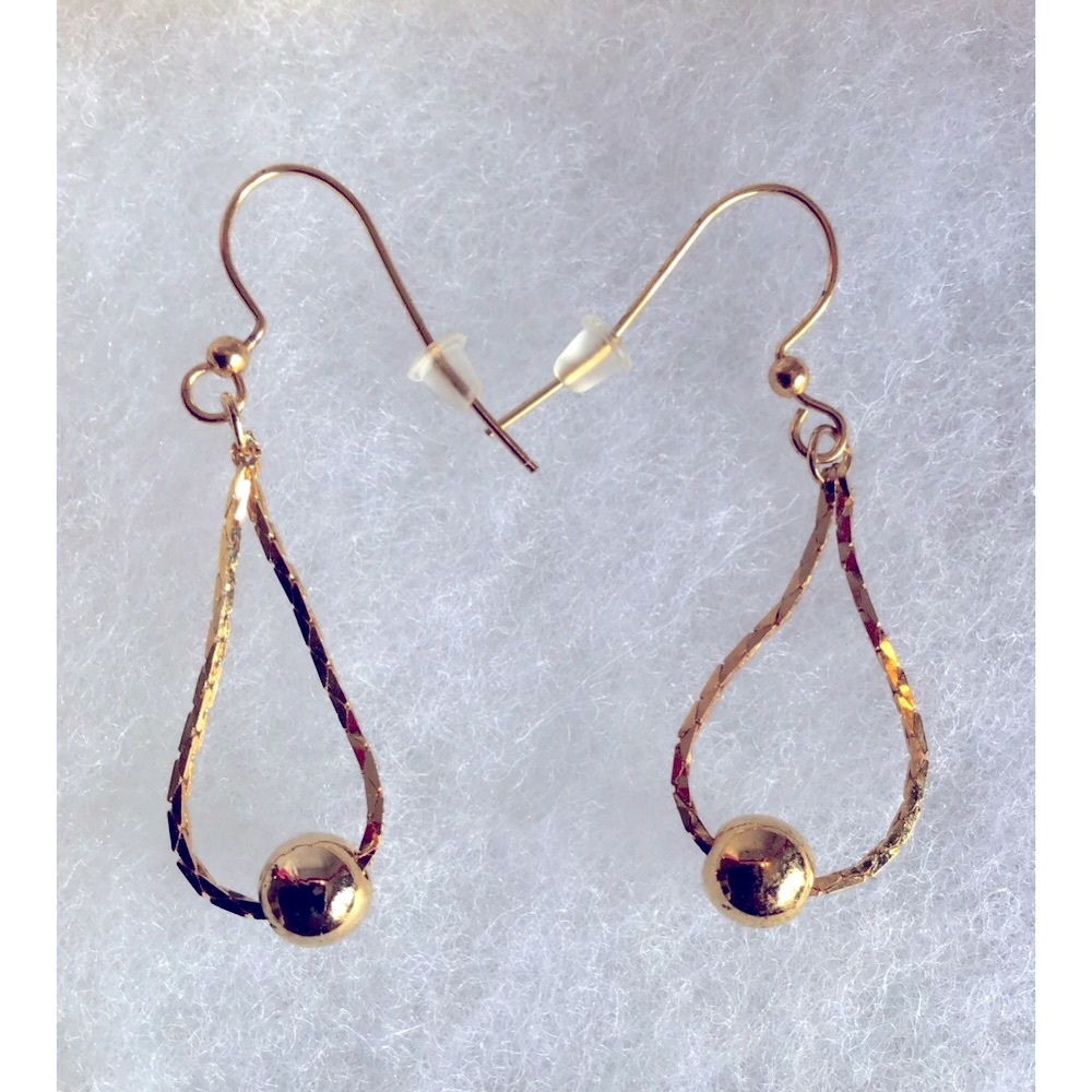 🛍$8 each or 3/$15🛍Gold Teardrop W/ Bead Drop Earrings on GP EarWires